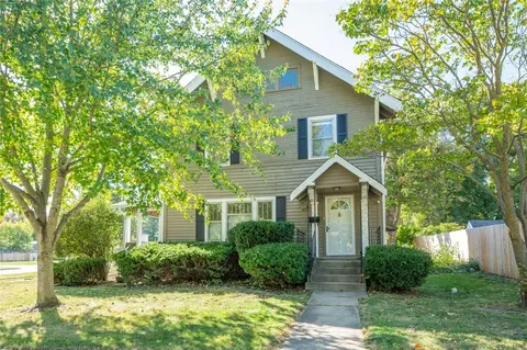901 N Howard St, Indianola, IA 50125