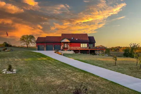 2398 Us 169 Hwy, Winterset, IA 50273
