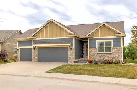 2846 SW Cedarwood Ln, Ankeny, IA 50023