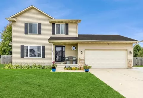 520 25th St SE, Altoona, IA 50009