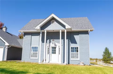 1661 Pierce St, Saint Charles, IA 50240