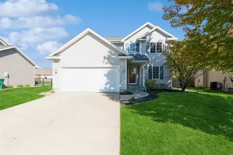 520 SW 48th St, Ankeny, IA 50023