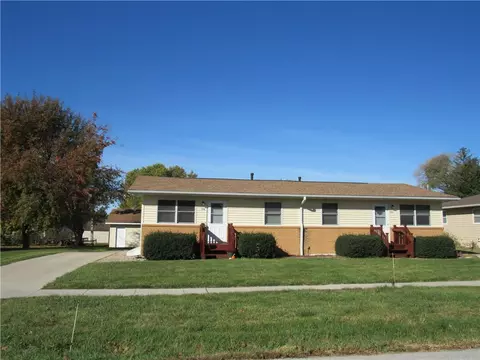 706 Walnut Ave, Woodward, IA 50276