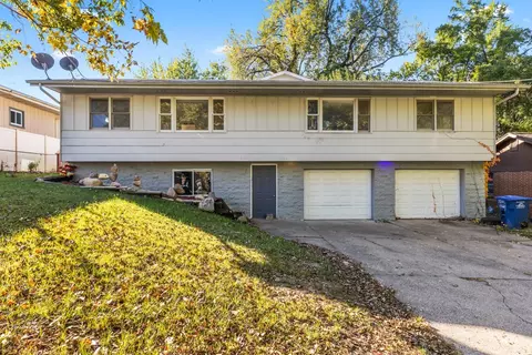 27042706 Ashby Ave, Des Moines, IA 50310