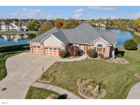 1002 NE Fountain View Dr, Ankeny, IA 50021