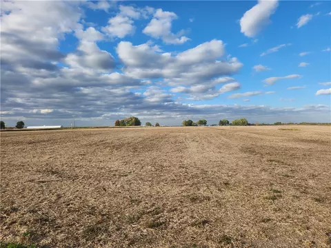 00 G46 Hwy, Knoxville, IA 50138