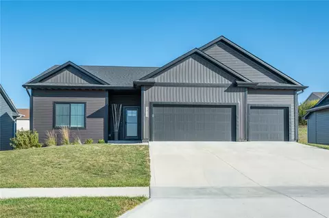 1617 Hackenberry Pl, Granger, IA 50109