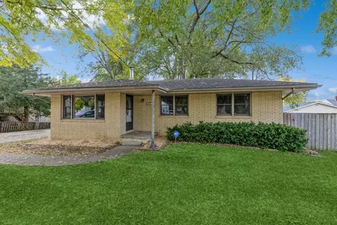 3933 Easton Blvd, Des Moines, IA 50317