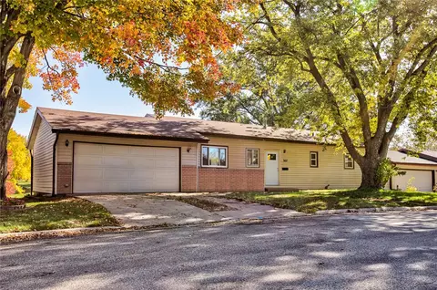 307 K St, Baxter, IA 50028