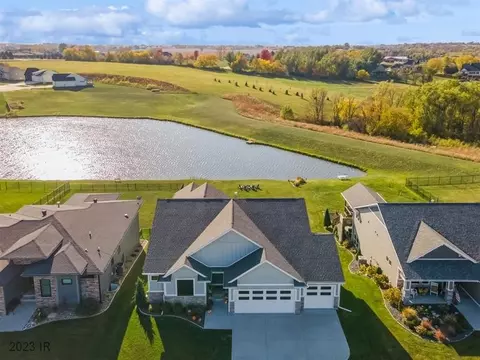 1923 Serenity Cir, Norwalk, IA 50211