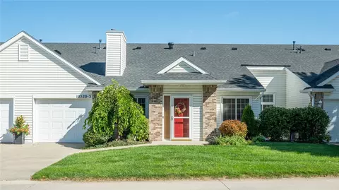 10520 Meredith Dr #3, Urbandale, IA 50322