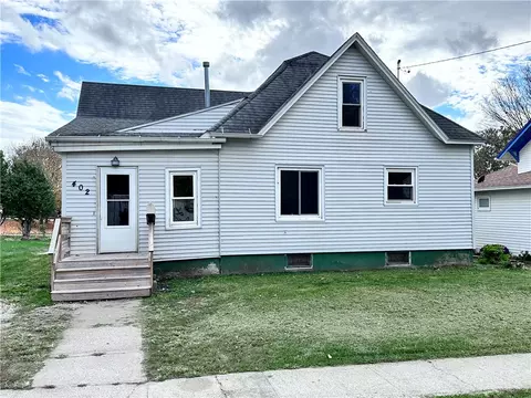 402 North St, Guthrie Center, IA 50115