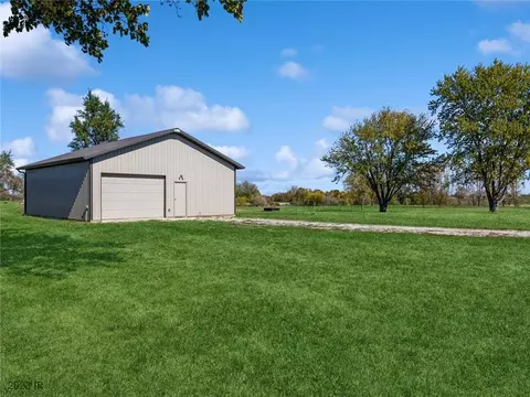2903 Scott St, Osceola, IA 50213