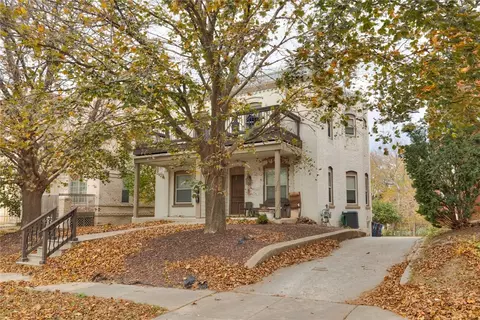 812 814 Des Moines St #812 & 814, Des Moines, IA 50309