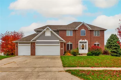 15430 Prairie Ave, Urbandale, IA 50323