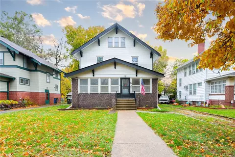 1822 E 12th St, Des Moines, IA 50316