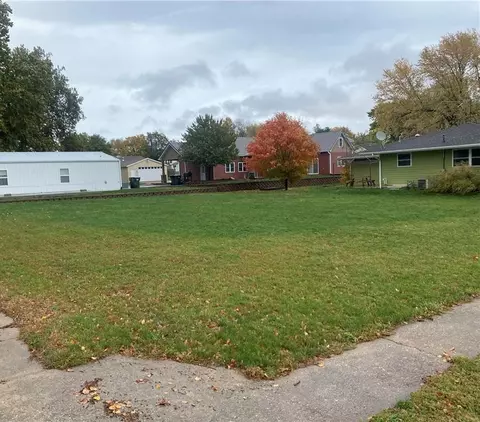 304 Otley St, Leighton, IA 50143