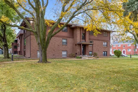1900 50th St #20, Des Moines, IA 50310