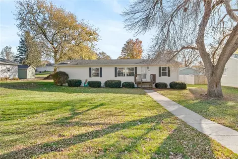 309 2nd St, Panora, IA 50216