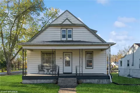 214 2nd St NE, Mitchellville, IA 50169