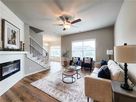 4032 NE Timber Ln, Ankeny, IA 50021