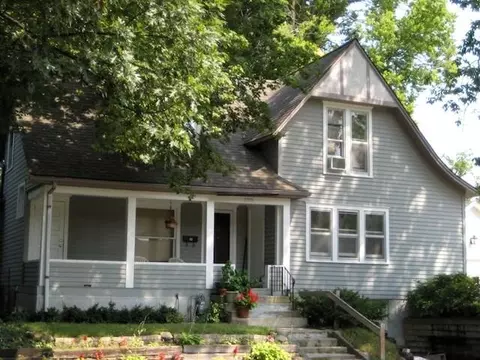 309 11th St, Ames, IA 50010