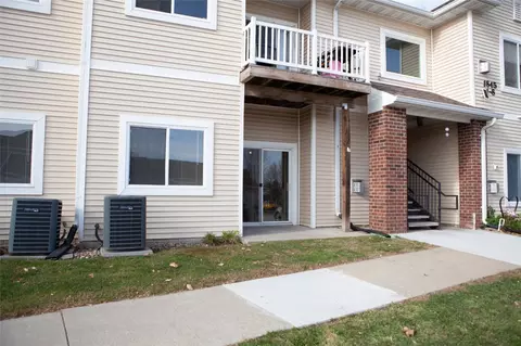 1845 SW White Birch Cir #5, Ankeny, IA 50023