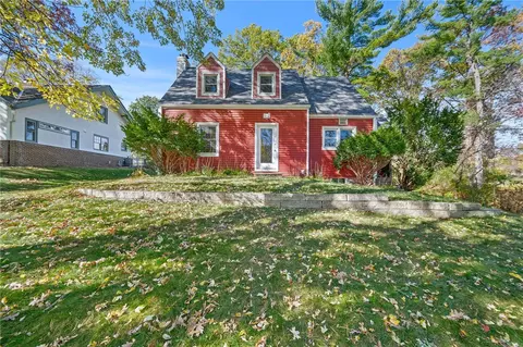 3515 Witmer Pkwy, Des Moines, IA 50310