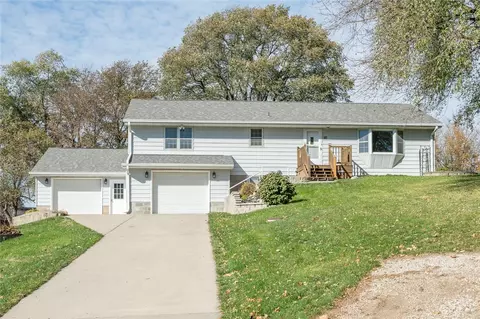 234 Chautauqua Ave, Colfax, IA 50054