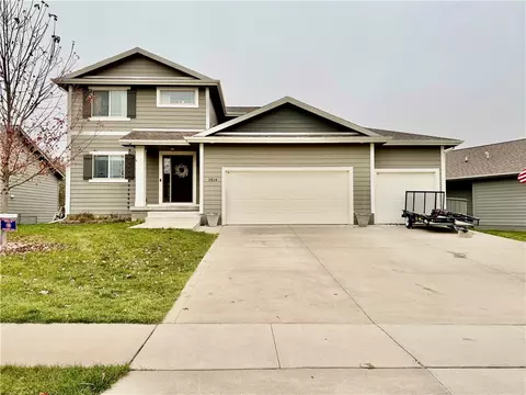 1814 31st Ave SW, Altoona, IA 50009