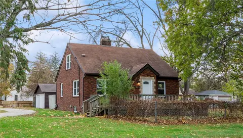 4001 S Union St, Des Moines, IA 50315