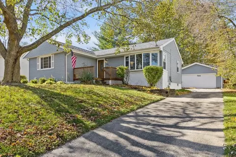 544 28th St, West Des Moines, IA 50265