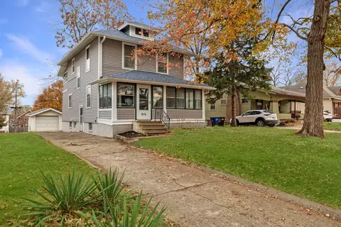 675 37th St, Des Moines, IA 50312