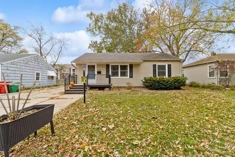 540 SW Southlawn Dr, Ankeny, IA 50023