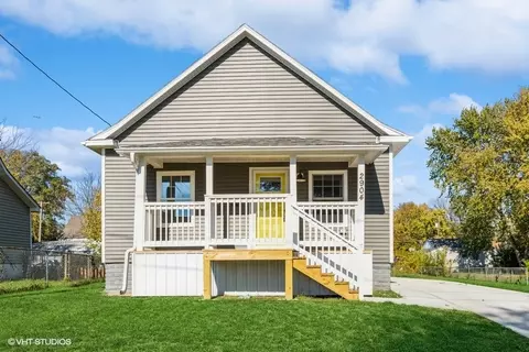 2904 Garfield Ave, Des Moines, IA 50317