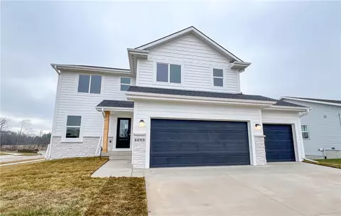 6099 Gladbury Ct, Pleasant Hill, IA 50327