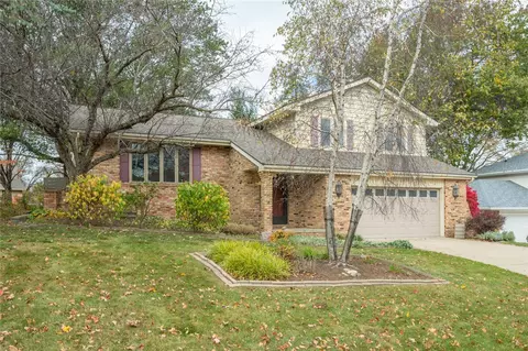 1754 NW 100th Pl, Clive, IA 50325