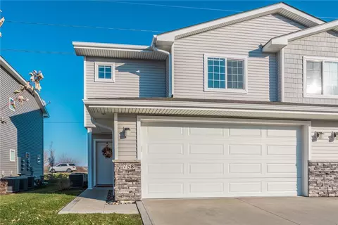 758 NE Conner Ct, Waukee, IA 50263