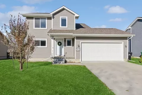 312 SW 50th St, Ankeny, IA 50023