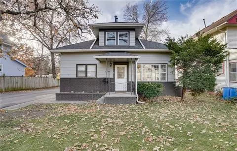 1116 31st St, Des Moines, IA 50311