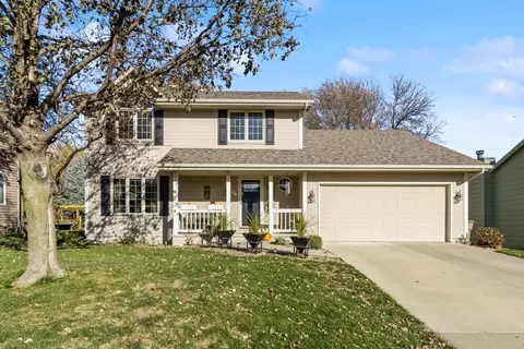 1314 E 17th St, Norwalk, IA 50211