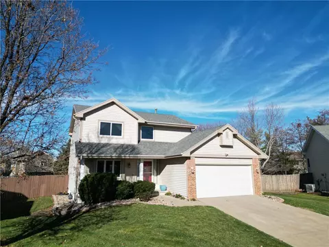 190 Cari Cir, Waukee, IA 50263