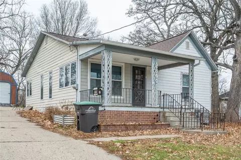 2340 SE 5th St, Des Moines, IA 50315