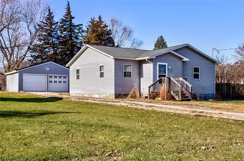 306 S West St, Jefferson, IA 50129