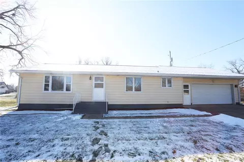 1022 17th St, Boone, IA 50036