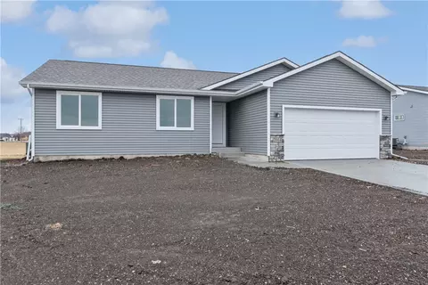 2014 Windcrest Dr, Granger, IA 50109