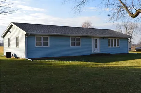 9533 SE 56th Ave, Runnells, IA 50237