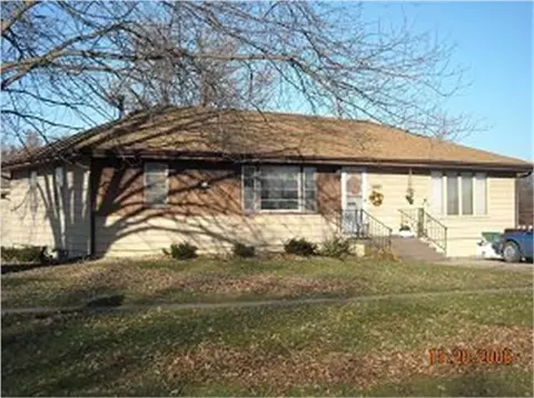 1200 E Ashland Ave, Indianola, IA 50125