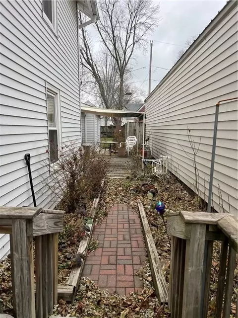 13 Main St SE, Bondurant, IA 50035