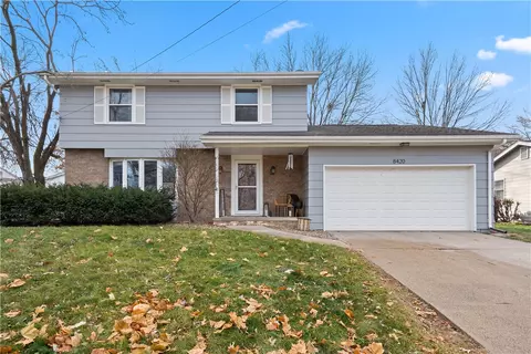 8420 Airline Ave, Urbandale, IA 50322